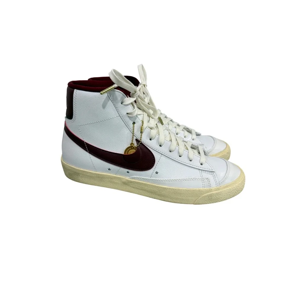 Nike Blazer Mid 77 White Team‎ Red Gold Star Sisterhood DV7003-100 Womens 11